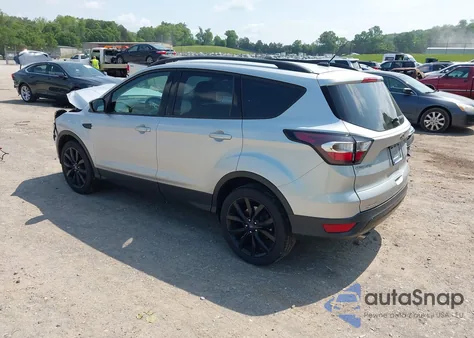 2017 Ford Escape Se z USA, uszkodzony, nr VIN 1FMCU9G92HUE90466